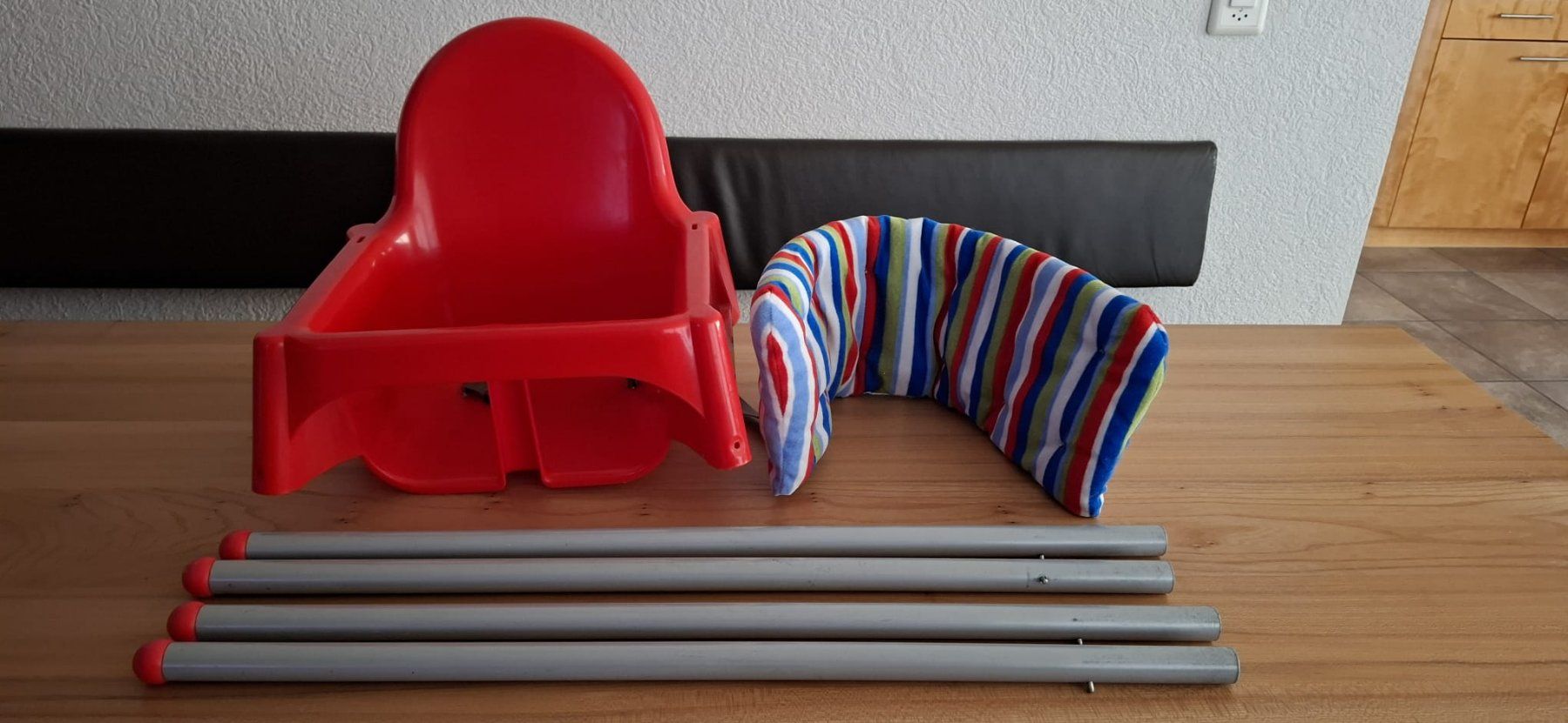 Ikea Chaises hautes: Kinderstuhl IKEA – D'occasion à Flurlingen par linde55 3
