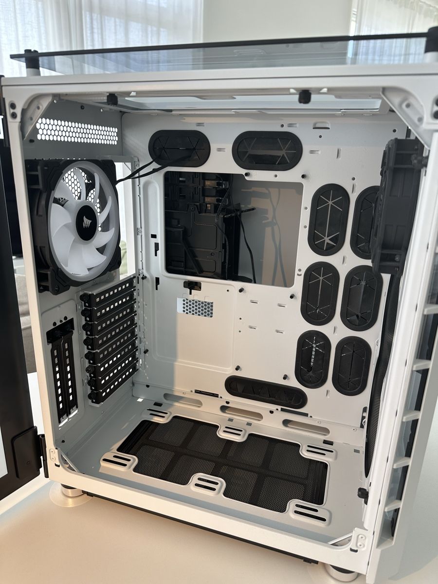 Corsair Boîtiers: Corsair 680X - PC Gehäuse – D'occasion à Affoltern am Albis par SebSell 3