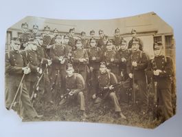 Historisches Foto Soldaten Uniform Gewehr alt 19. Jh R35