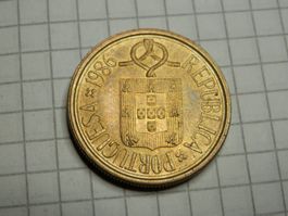 Portugal 5 Escudos, 1986