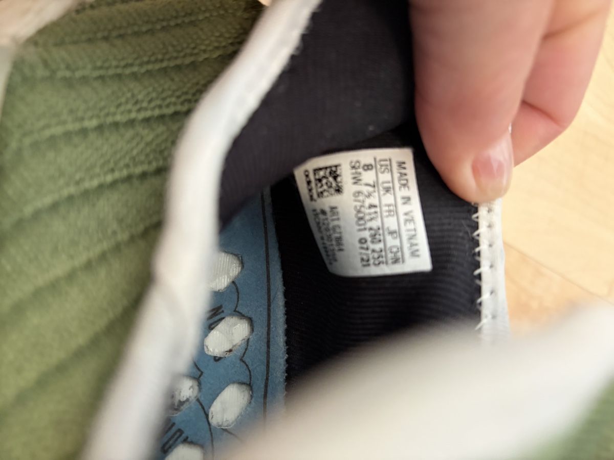 Adidas Scarpe da uomo: Adidas x Pharrell Williams HU NMD Sneaker Gr. 42 – Usato da Schaffhausen venduto da Januanar 4