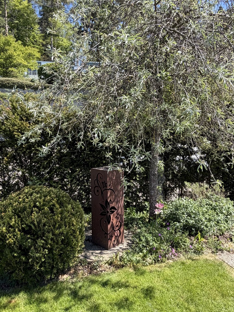 Sculture & Statue: Rostfarbige Gartensäule, Feuersäule – Usato da Neftenbach venduto da Sunnystreet 2