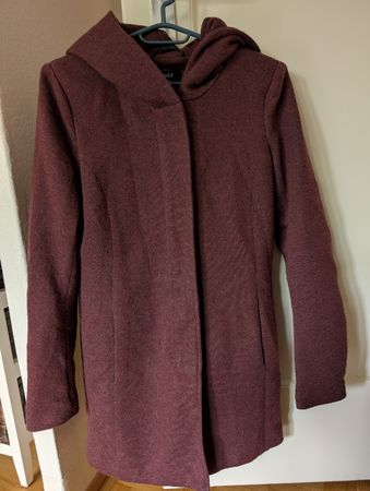 Manteau bordeaux