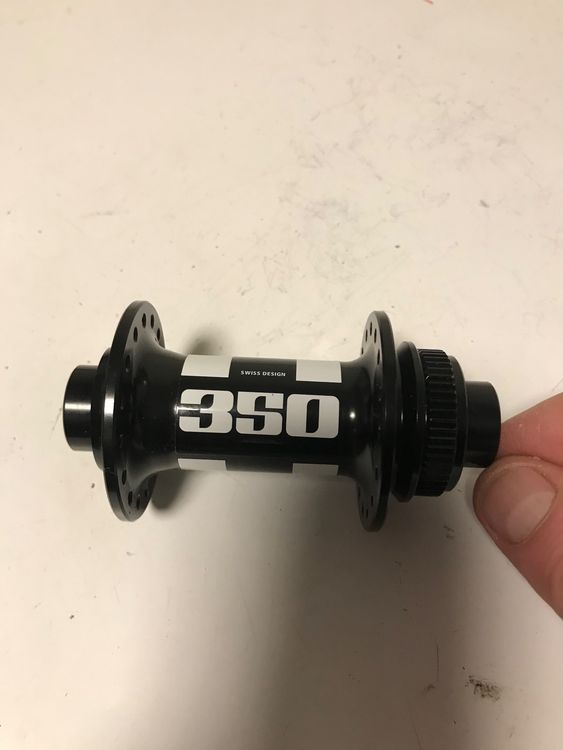Moyeu DT Swiss 350 - VTT, Traction Droite - 142/12 Mm TA, CL, 28 Rayons - Neuf