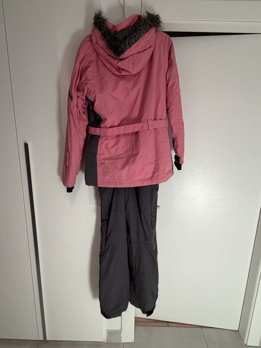 Ensembles & Tailleurs: Completo sci donna – D'occasion à Balerna par koc_2zyj 2