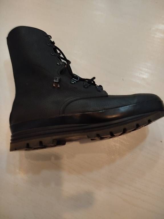 Herrenschuhe: Militarschuh  – Neu und originalverpackt aus Neuenkirch von sus_9b6v 2