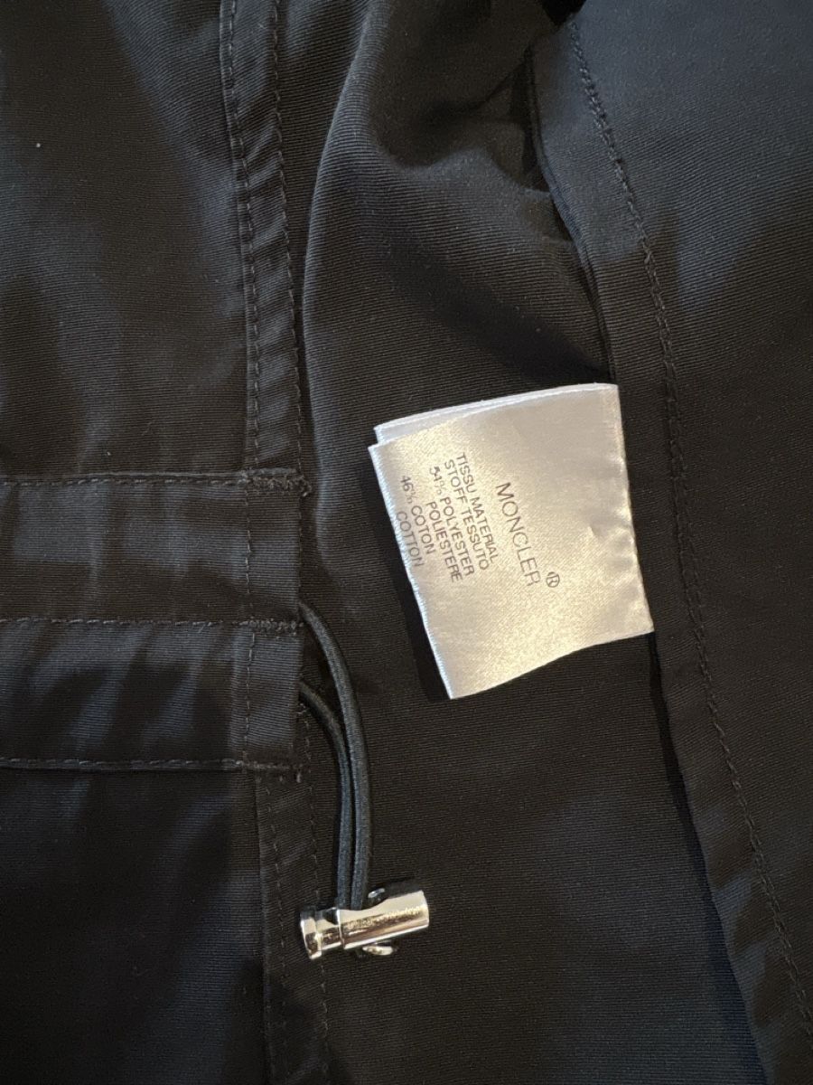 Moncler Giacche: Moncler Übergangsjacke – Usato da Oetwil am See venduto da Aldox108 4