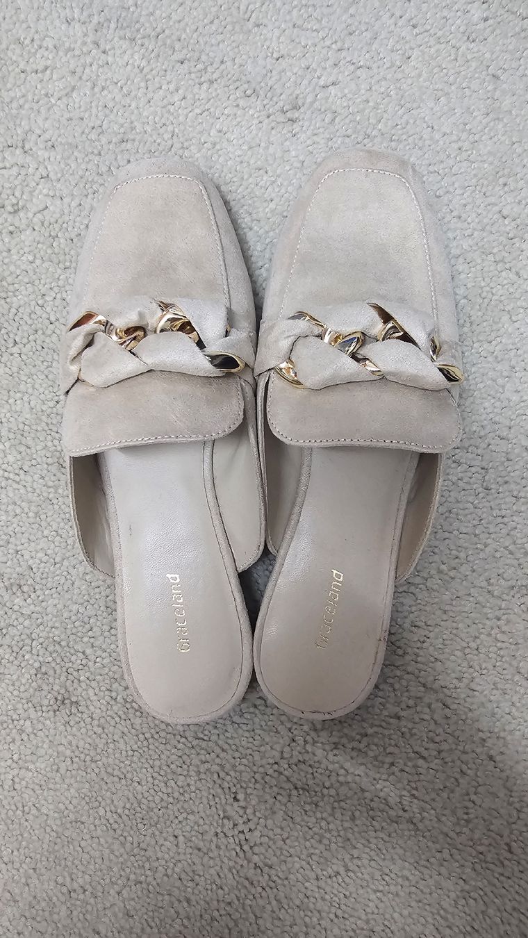 Scarpe da donna: Mules beige Grösse 38 Damen Schuhe  – Usato da Rothrist venduto da Niggitta