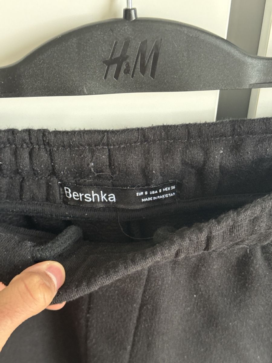 Bershka Pantaloni: Bershka Hose – Usato da Genève venduto da luc_5q8p 2