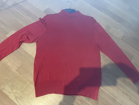 Pullover Roter Seidenpullover