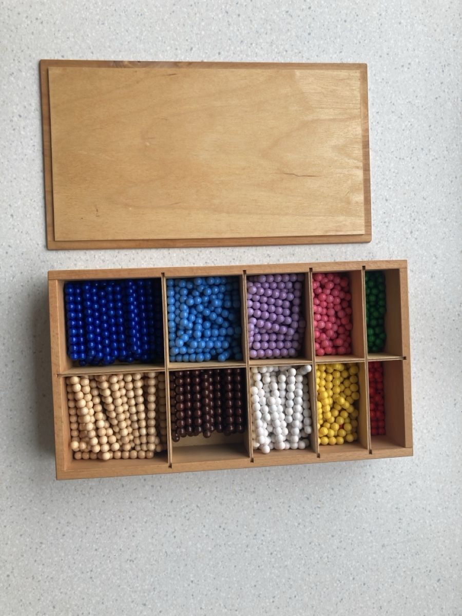 Giochi: Montessori Perlenmaterial – Usato da Spiez venduto da Mardo