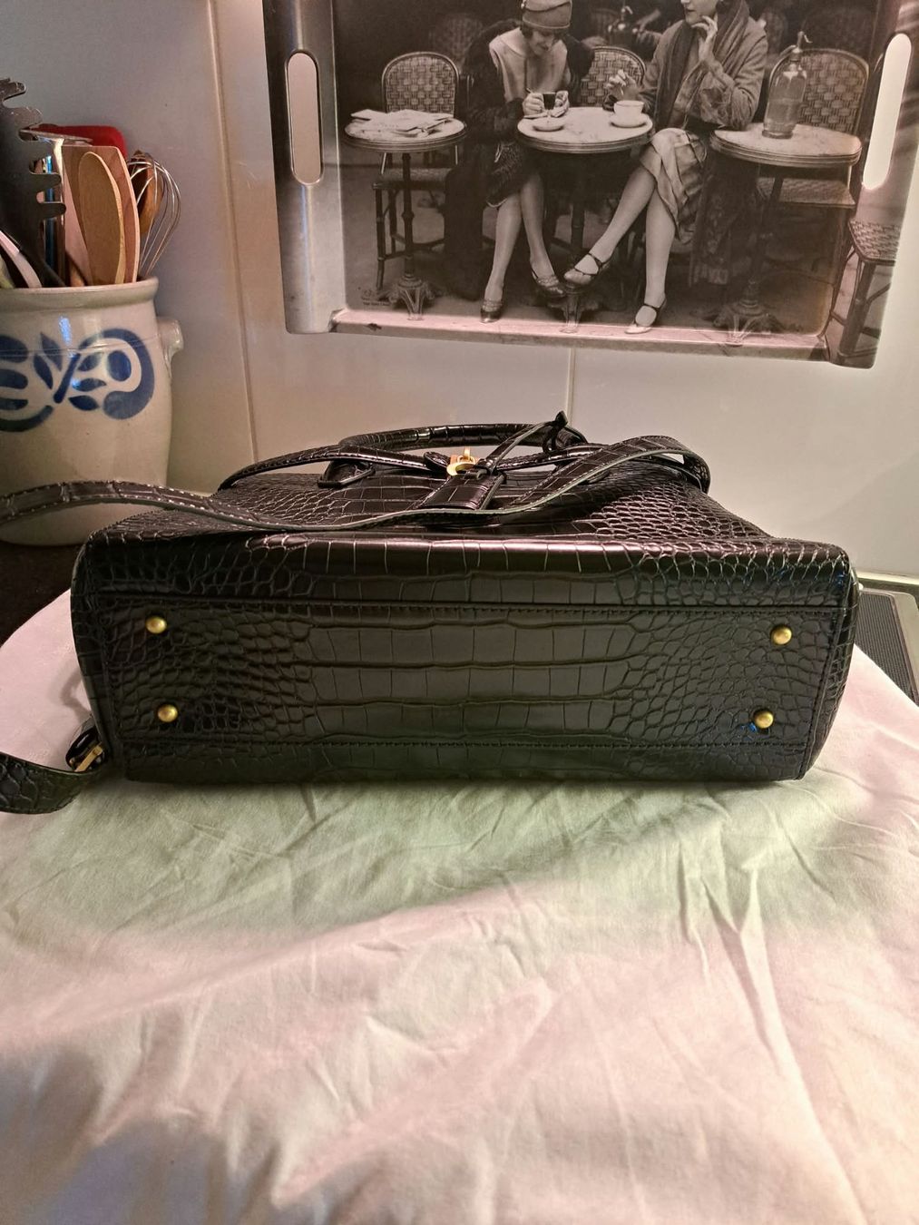 Sacs femmes: guess handtasche schwarz – D'occasion à Sisseln AG par schenk-figuren 5