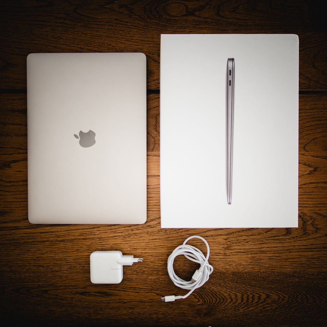 Apple Notebooks: MacBook Air 2020 13" OVP – Gebraucht aus Schaffhausen von derdan 2