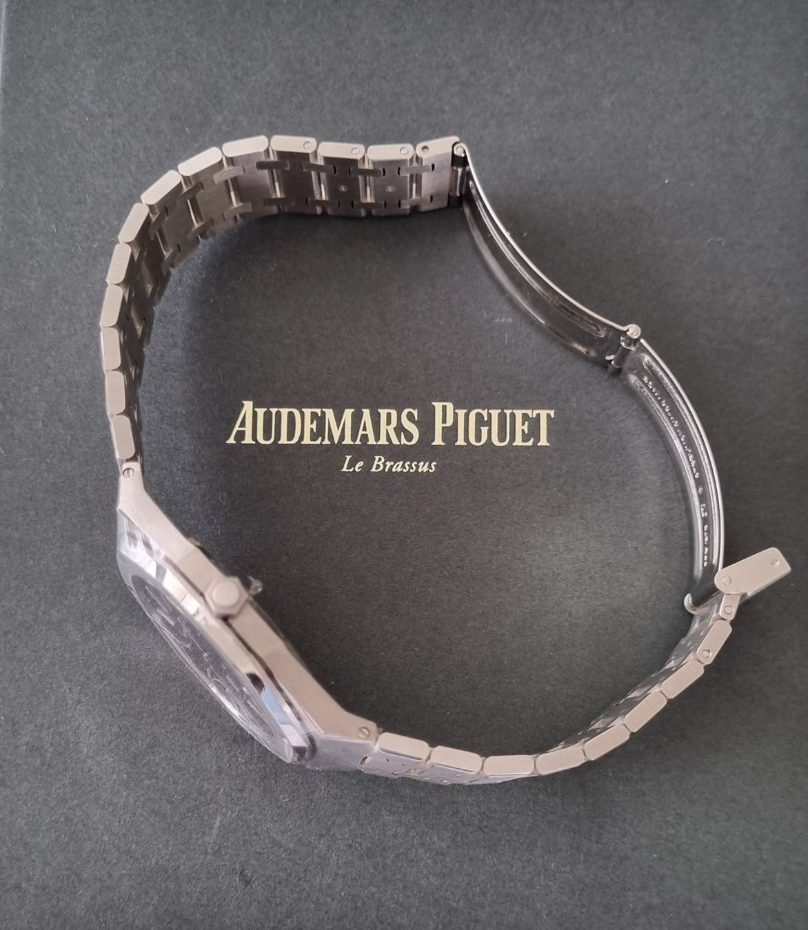 Audemars Piguet Uhren: Audemars Piguet Royal Oak Serie A – Gebraucht aus Kilchberg ZH von Botero0 3