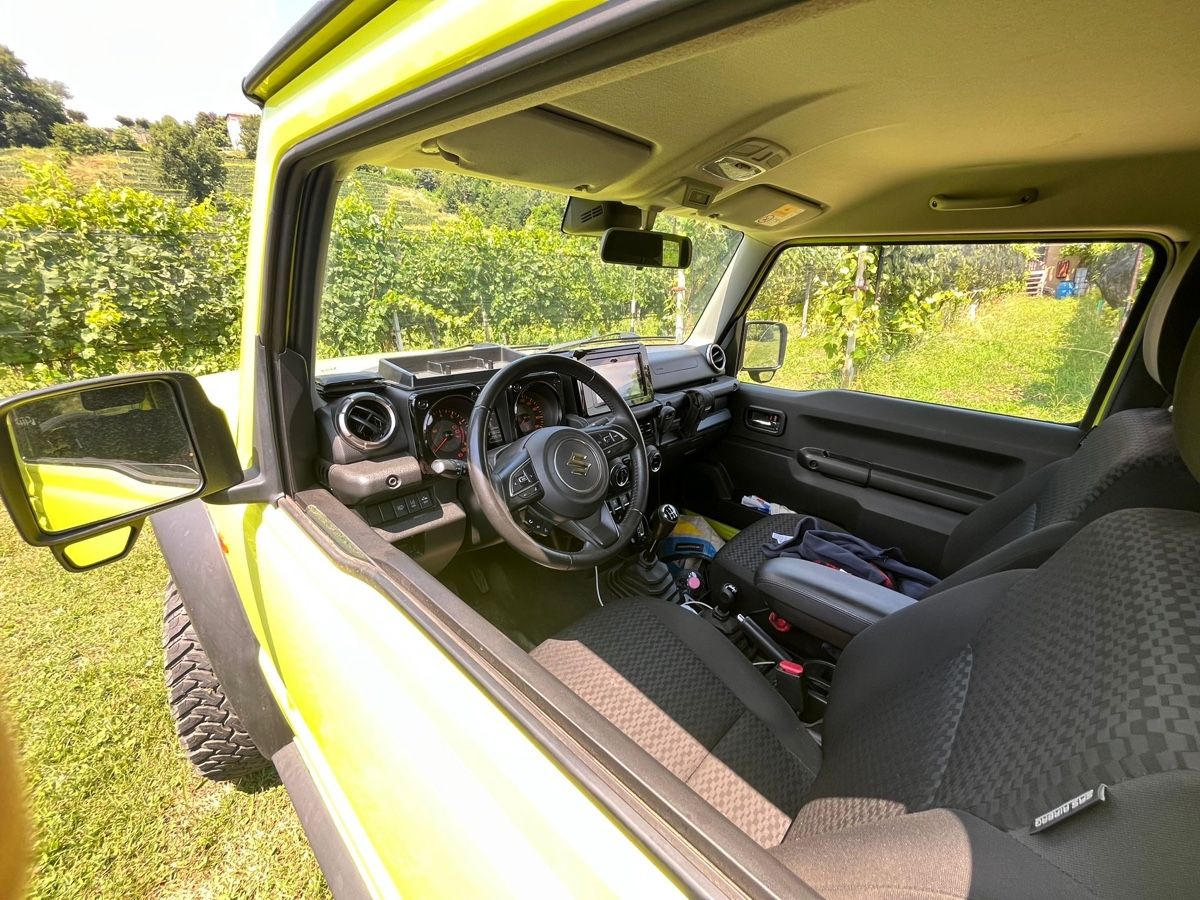 Suzuki Automobili: Vendo Suzuki Jimny 4 posti – Usato da Ligornetto venduto da dav_q9mw 4