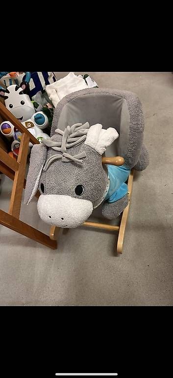 Jouets: Gratis Schaukel-Esel aus Plüsch – D'occasion à Zürich par egz_6tnp 1