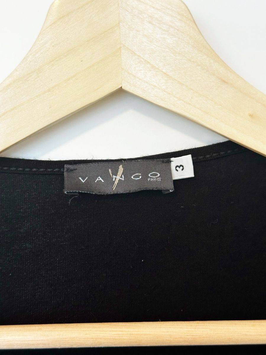 T-Shirts: Vango Paris, Schickes schwarzes Shirt, Grösse 3 – Gebraucht aus Eglisau von Brewster1 1