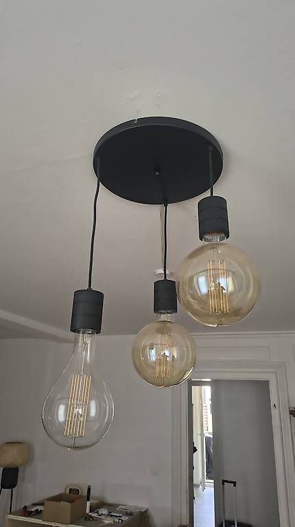 Lampadari & plafoniere: Pendelleuchte mit 3 Glasschirmen – Usato da Hergiswil NW venduto da DME00 1