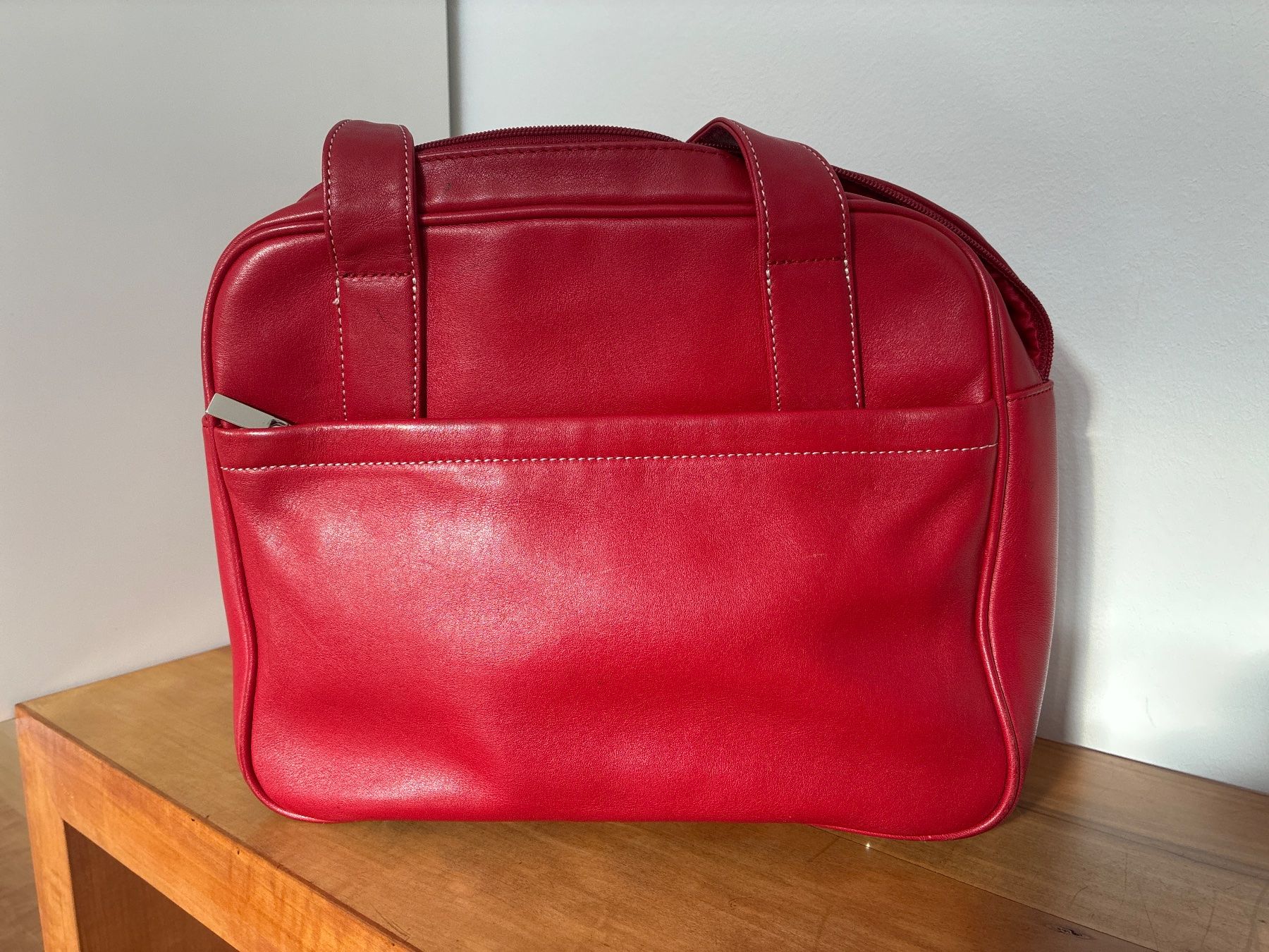 Bree Taschen für Damen: Rote Handtasche von Bree – Gebraucht aus Davos Platz von nanigl 1