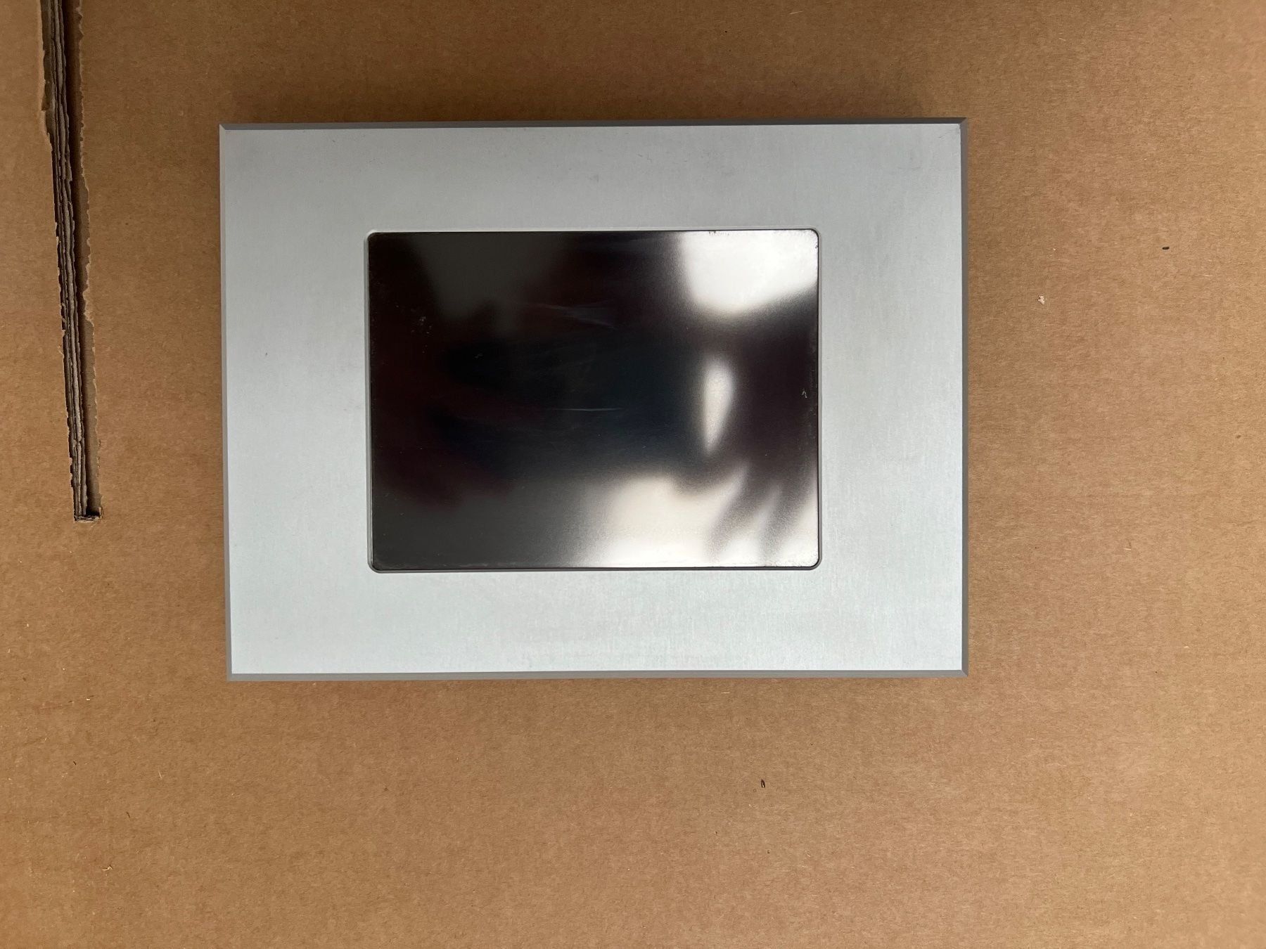Systèmes de contrôle: E TOUCH PANEL – Neuf (Voir description) à Mägenwil par BackInWhite