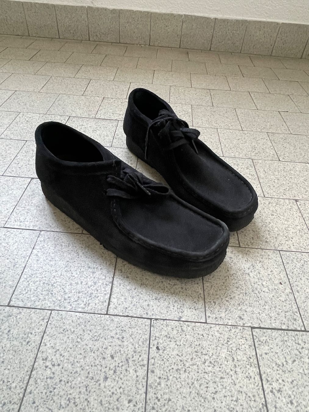 Clarks Chaussures hommes: Clark Wallabees schwarz Wildleder (Grösse 41) – D'occasion à Zürich par Finn_Stillhart 3