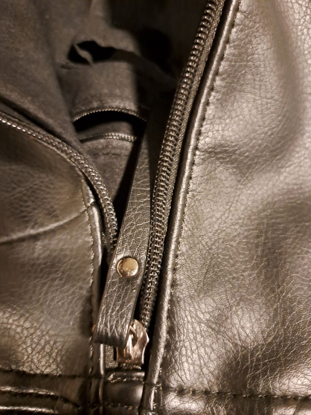 Zaini: Damenrucksack mit Träger – Nuovo (secondo la descrizione) da Wisen SO venduto da dow_g796 2