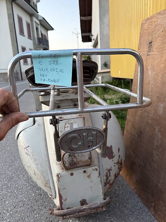 Topcase: Für Vespa: alter Gepäcktrager – Usato da Mézières FR venduto da Bourdon 1