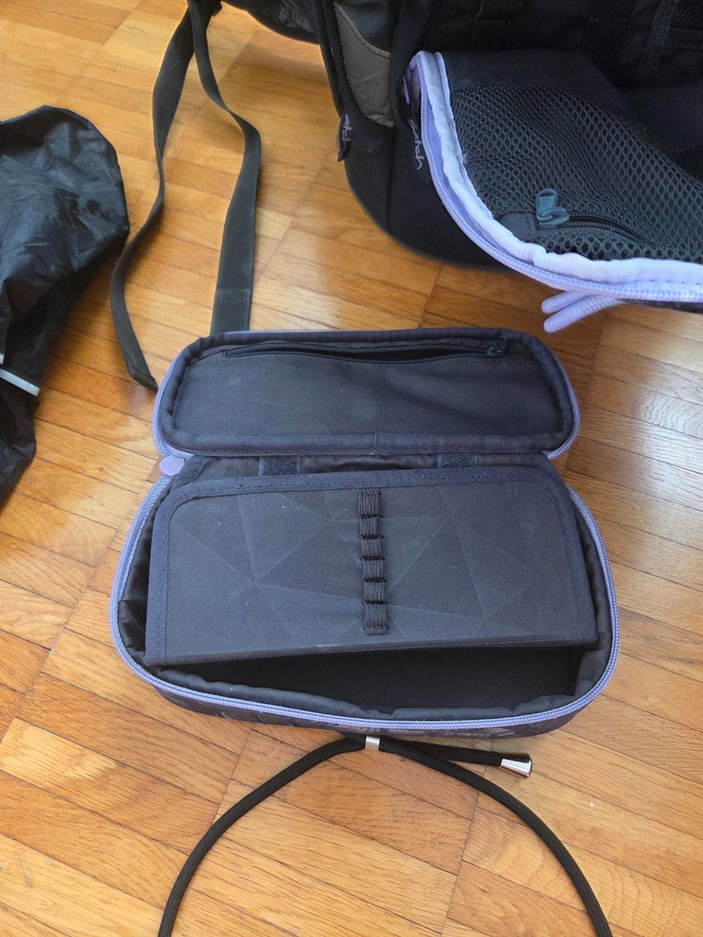 Satch Borse & Zaini: Schulrucksack, Schulthek SATCH – Usato da Uster venduto da hanao4 2