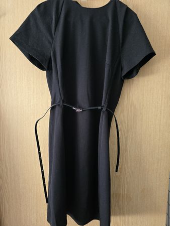 Kleid von H&M Grösse S, schwarz 