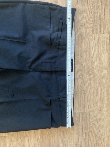 Pantaloni: Massimo Dutti Woll Stoffhose Damen – Usato da Winterthur venduto da rox_n5tg 3