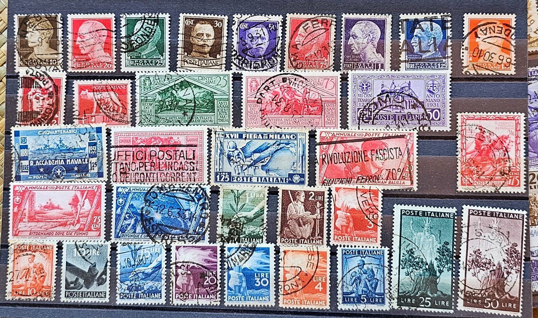 Tutti i francobolli: ITALIE timbres anciens – Usato da Les Valettes venduto da Nuba1