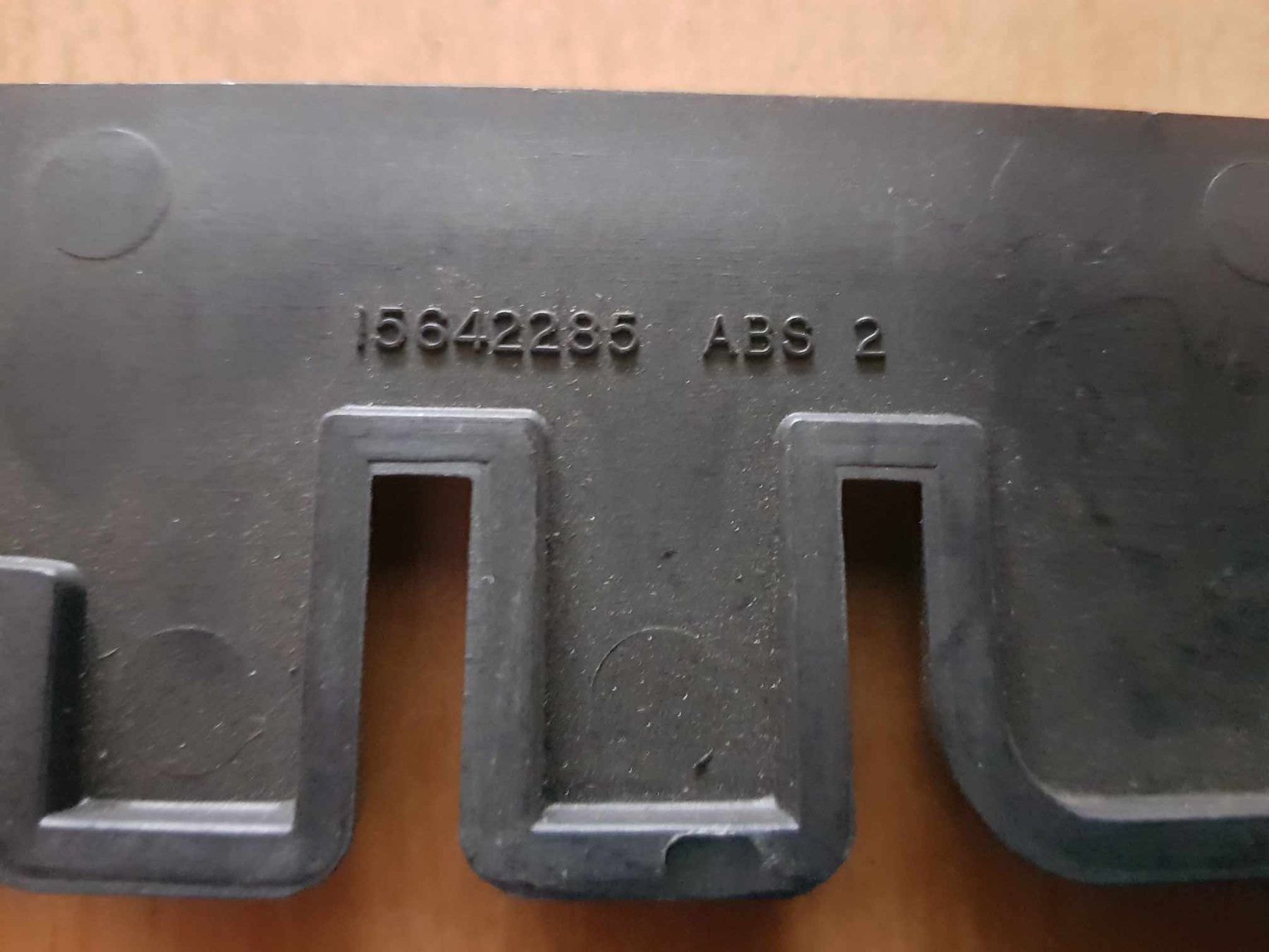 Chevrolet Alle Autoersatzteile: Emblem von Chevrolet ASTRO – Gebraucht aus Niedergösgen von usc_l8gm 2