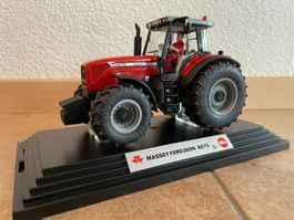SIKU Massey Ferguson 8270 Xtra
