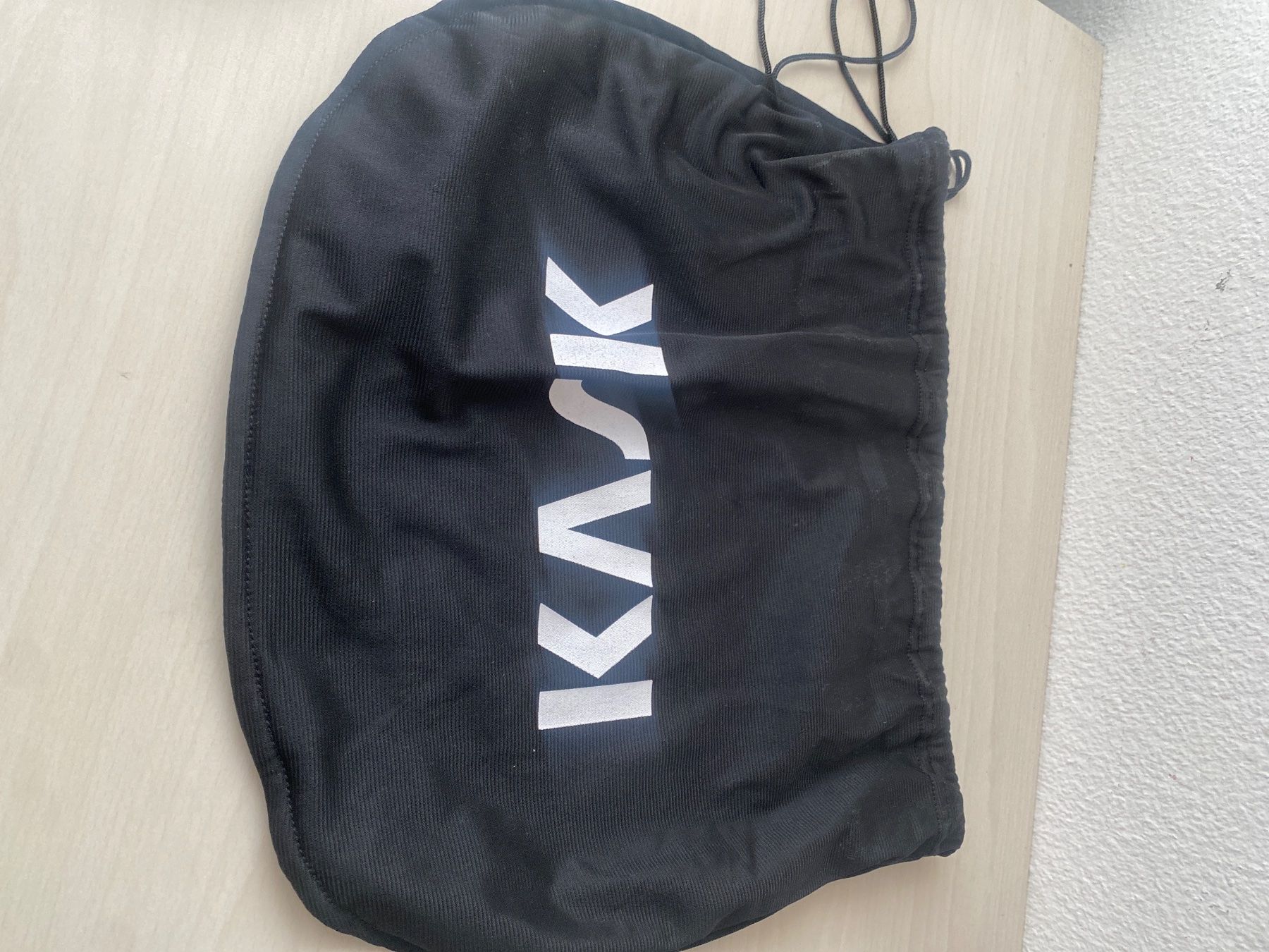 Kask Caschi: Kask top Velohelm Gr. 59-62 silber – Usato da Pfäffikon SZ venduto da Anita8808 5