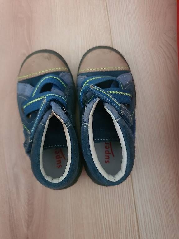 Schuhe für Jungen: Halbschuh – Gebraucht aus Waltenschwil von ginola_23 1