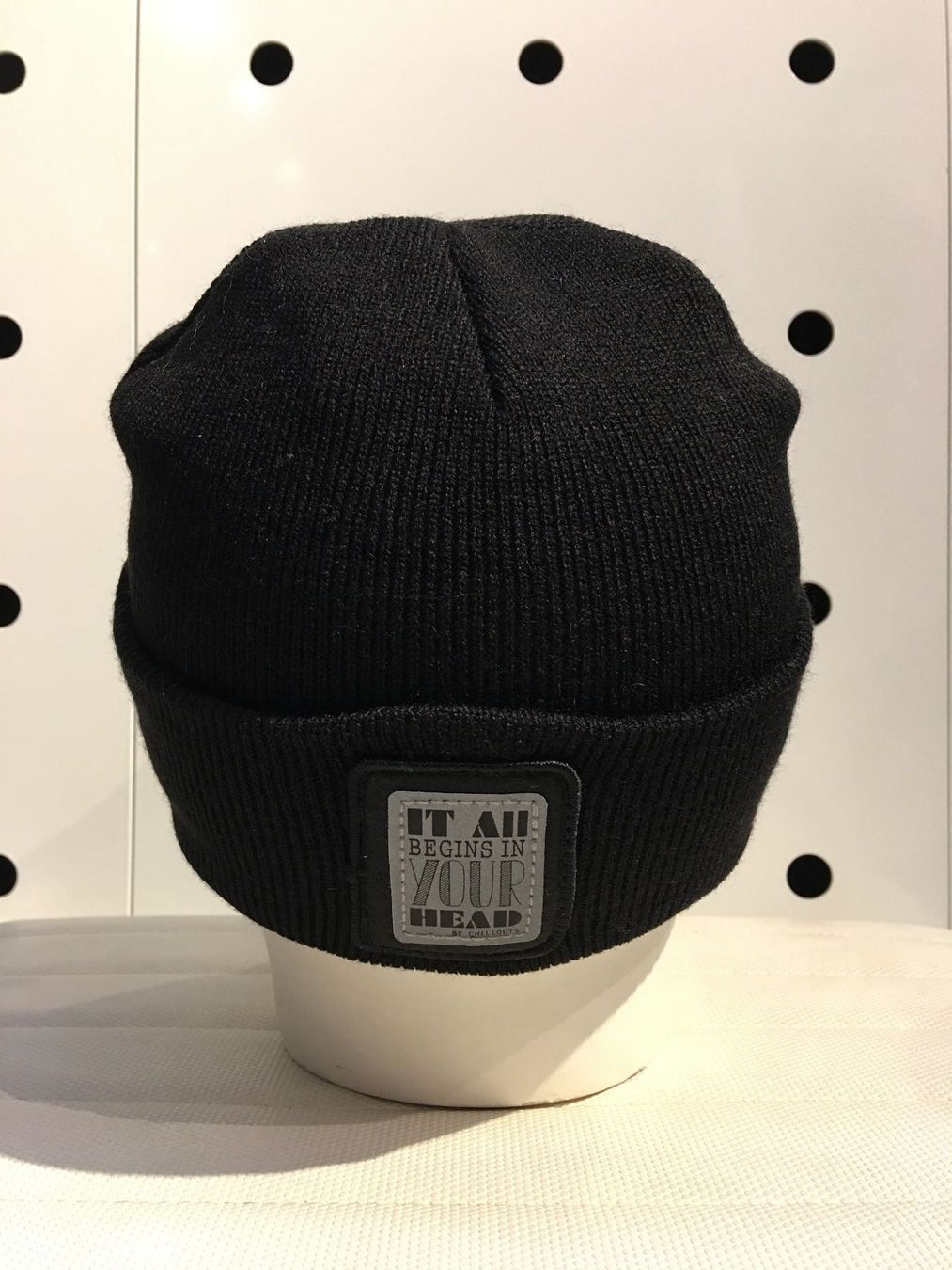 Altro abbigliamento per bambino: KINDER BEANIE MIT LED LICHT BLACK – Nuovo e nell'imballaggio originale da Zürich venduto da LIQUIDATOR.CP 1