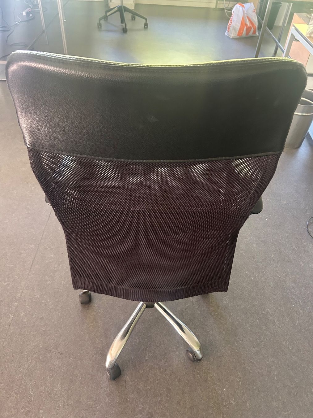 Chaises: Bürodrehstuhl – D'occasion à Zürich par Tm7 2