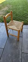 Kinderstuhl Holz mit Bast Sitzfläche 31x31cm H51cm