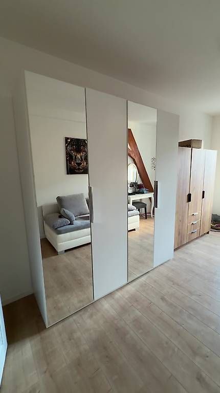 Armadi: Armoire 250x230 – Usato da Moutier venduto da juj_8zdj 2