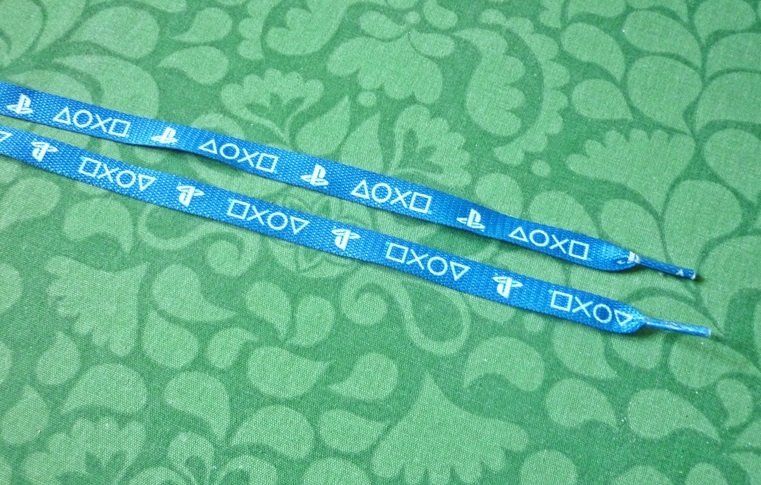Scarpe da uomo: PS - PlayStation  Schnürsenkel – Usato da Adliswil venduto da di_hans 2
