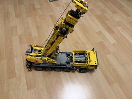 LEGO Technic Mobiler Schwerlastkran 42009