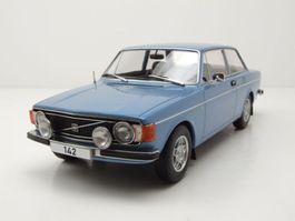 Volvo 142 (Coupé) Phase III 1973 hellblau met.  1:18 von MCG