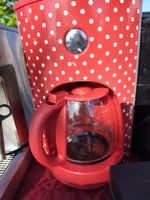 Rote Kaffeemaschine mit weissen Punkten – Sommerangebot!