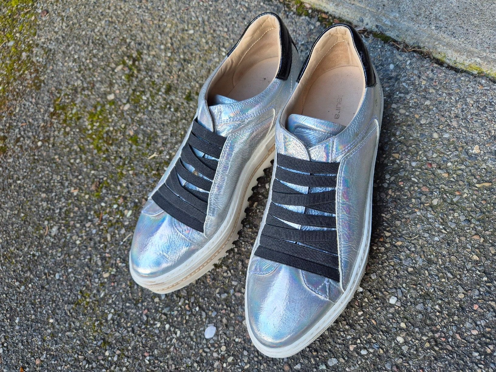 Scarpe da donna: Laura Bellariva 39 – Usato da Ebmatingen venduto da Gelegenheit77 2