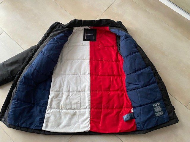 Giacche & Cappotti: Veste hiver Tommy Hilfiger taille 152 – Usato da Sugnens venduto da PixelPanda1 1