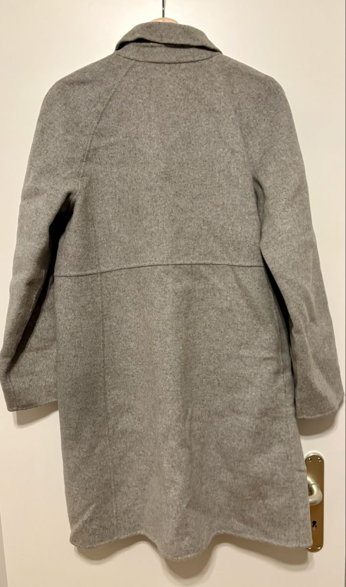 Gant Cappotti: GANT Wool Blend Winter Coat, size L – Usato da Le Grand-Saconnex venduto da AlexeyYu 2