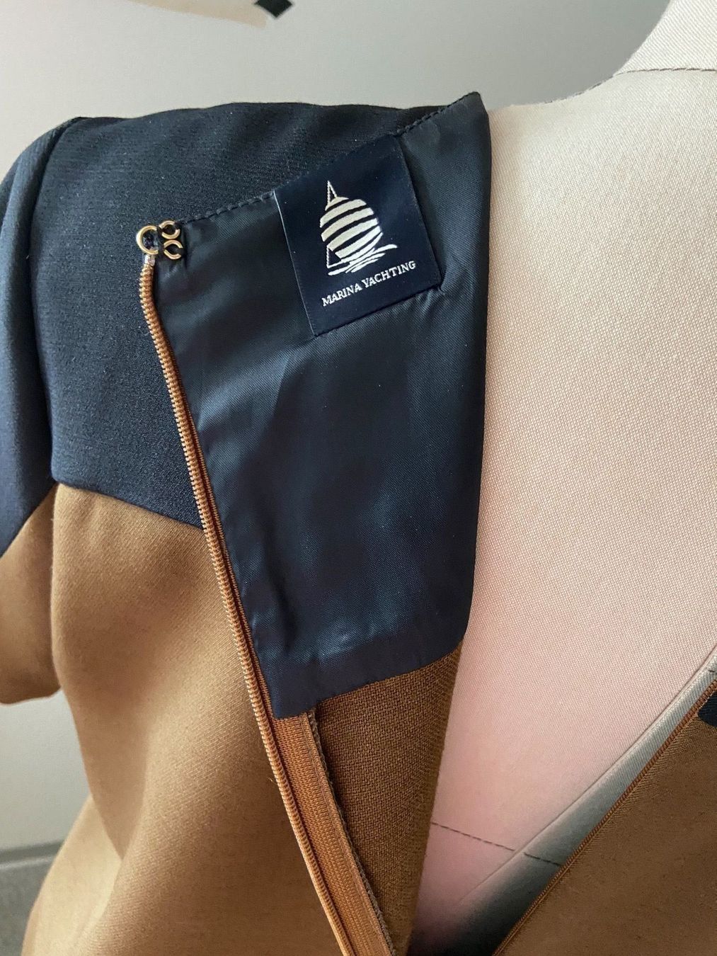 Vestiti: Schönes Kleid Marina Yachting – Usato da Evilard venduto da Mikhaylova 4