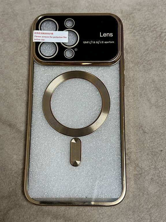 Cover & Protezioni schermo: iPhone 14 Pro Max Schutzhülle Gold – Nuovo e nell'imballaggio originale da Basel venduto da sherlock_bs
