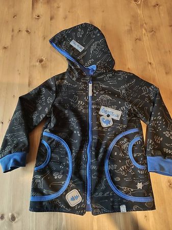 Selbstgemachte Softgeljacke gr. 104/110