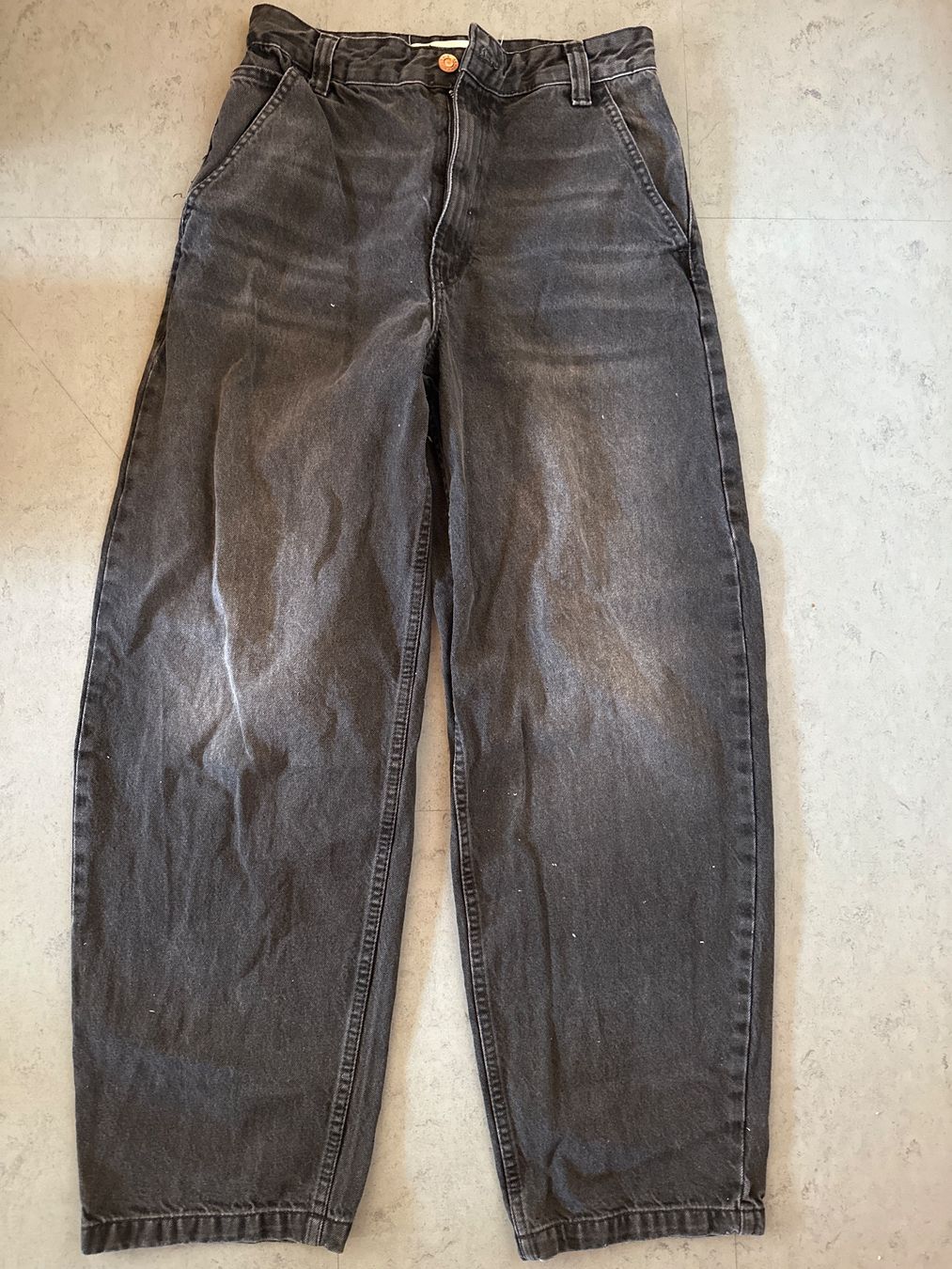 Bershka Jeans: Baggy Jeans Gr 34 – Gebraucht aus Grüningen von lovinho